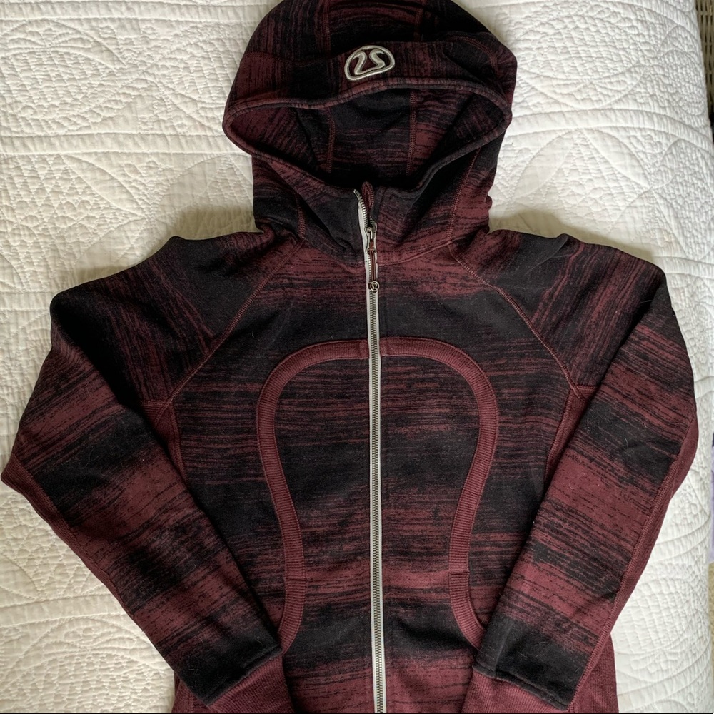 EUC Lululemon Scuba hoodie.